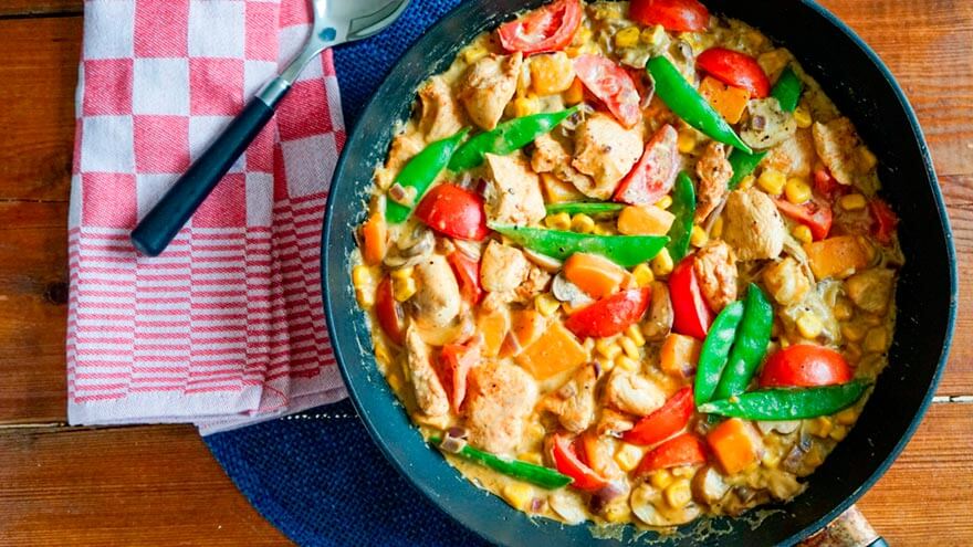 Snel pannetje kip met pesto en crème fraiche 1200 x 630