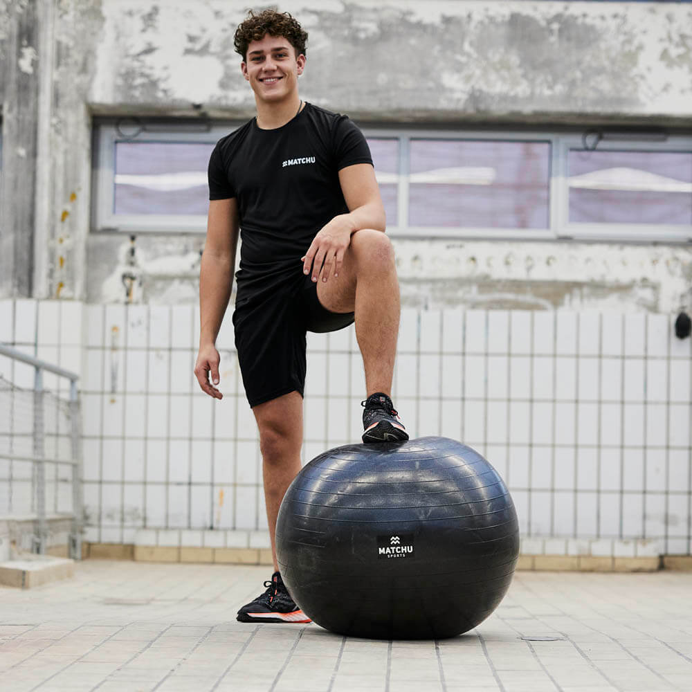 fitnessbal zwart 85cm voorkant standing dex matchu