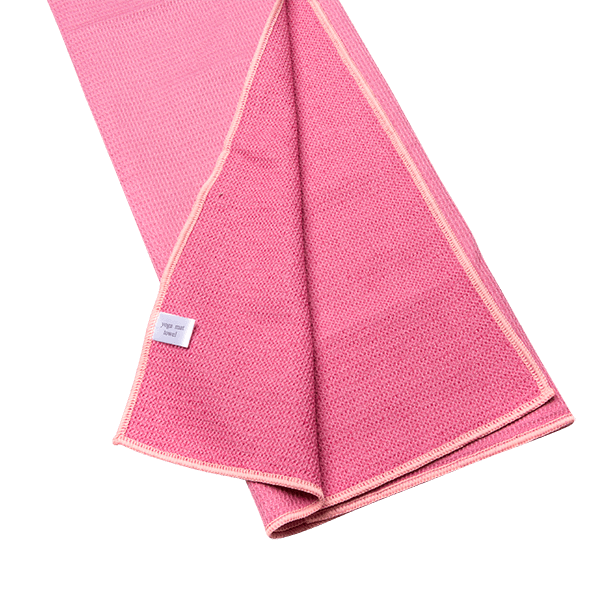 Yoga handdoek elegant pink gevouwen