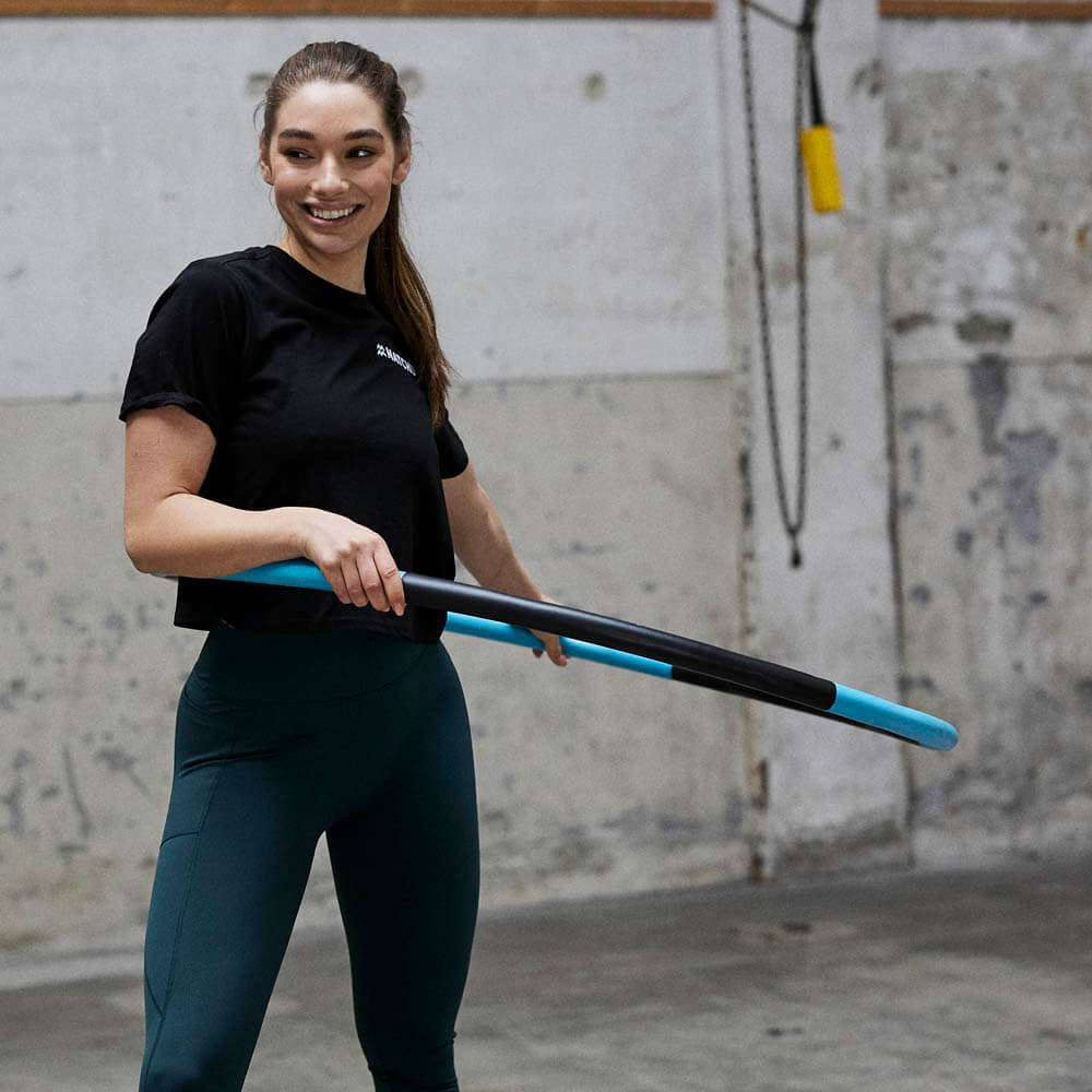fitness hoelahoep blauw 2 kg isabelle pose 3 spinnerij